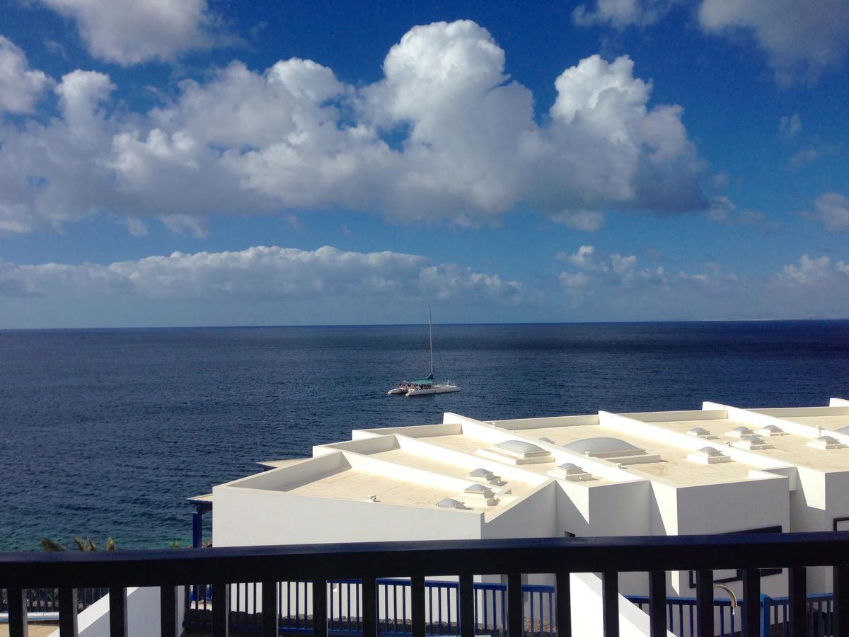 Willa The Lookout Puerto Calero